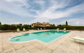 11 Bedroom Pet Friendly Home In Tolentino Tolentino